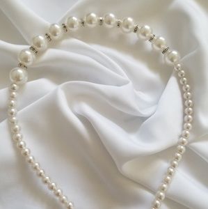 Pearl head band